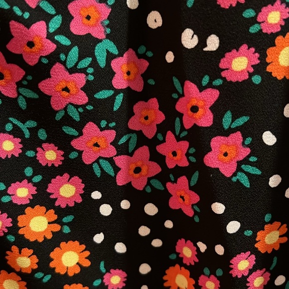 NWT- ASOS 12- MIX& MATCH FLORAL & BLACK BUTTON-UP LONG SLEEVE BLOUSE - Picture 5 of 12